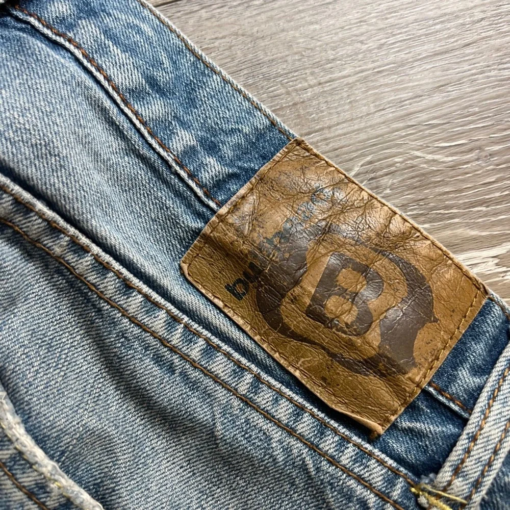 Bullhead Jeans Mens 32 Light Blue Straight Leg Distressed Y2K Skater Denim